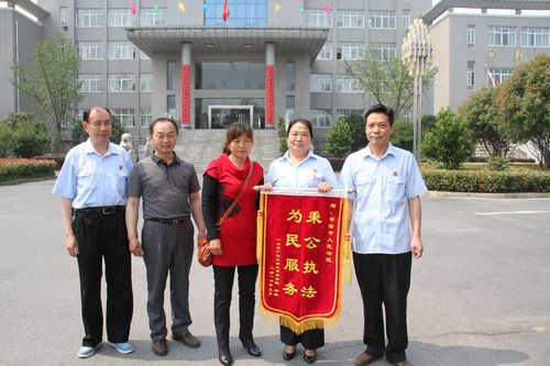 赵咏梅.JPG 赵咏梅.JPG